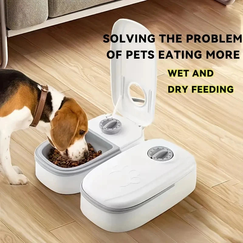 Pet automatic feeder for dry and wet food